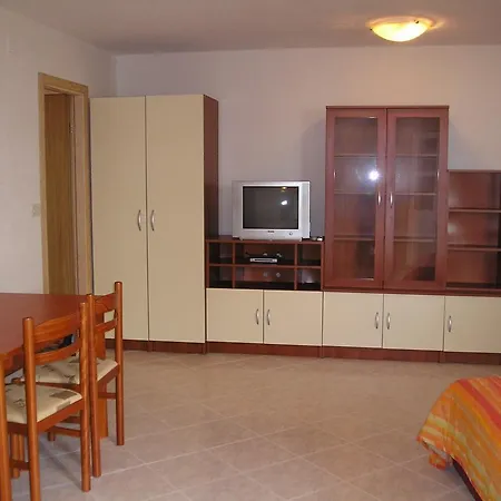 Vanda Seafront Studio * Цавтат
